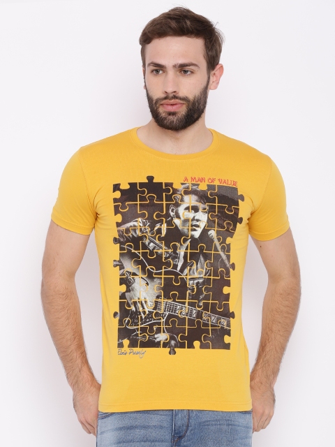 

Status Quo Men Mustard Printed T-Shirt