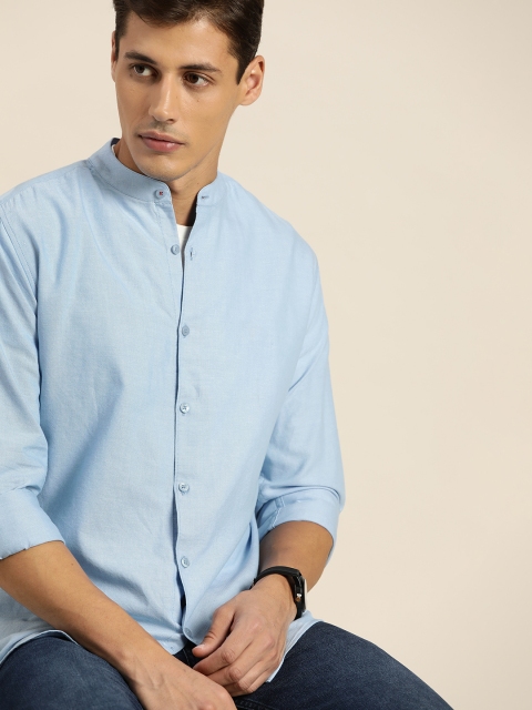 

INVICTUS Men Blue Solid Pure Cotton Casual Shirt