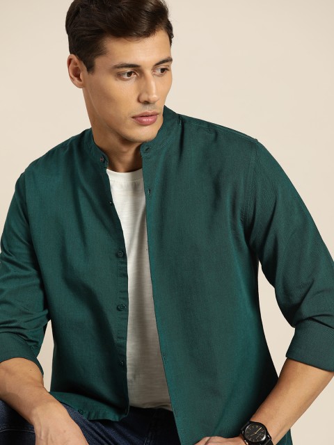 

INVICTUS Men Green Pure Cotton Slim Fit Casual Shirt