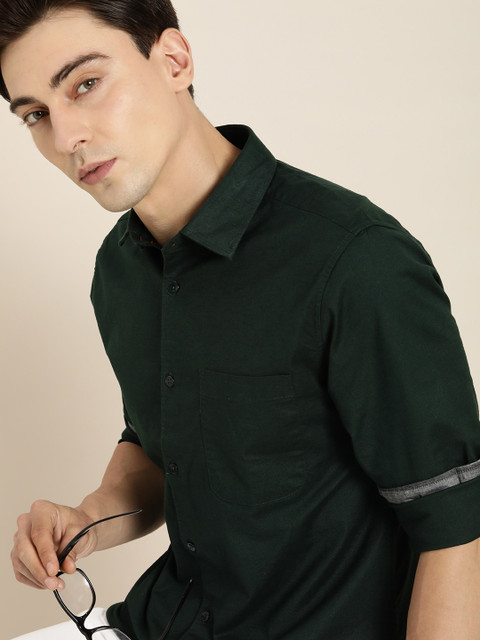 

INVICTUS Men Green Slim Fit Opaque Casual Shirt