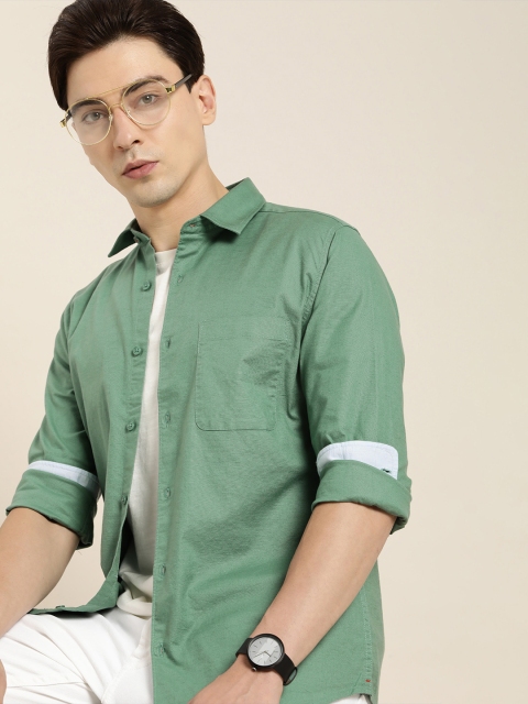 

INVICTUS Men Green Slim Fit Opaque Casual Shirt
