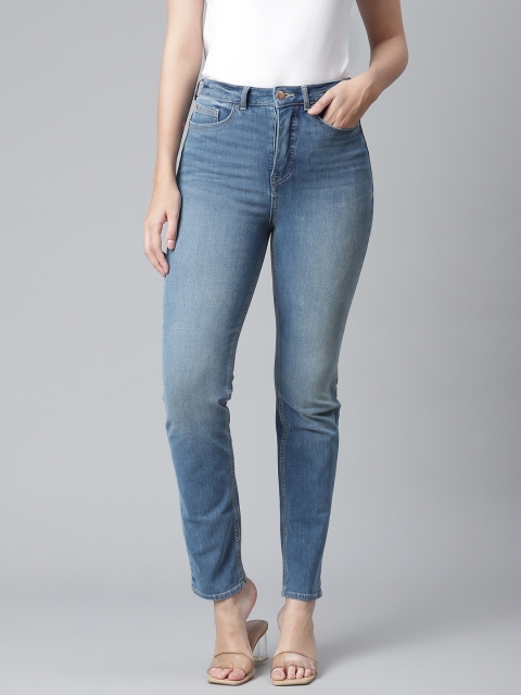 

Marks & Spencer Women Blue Straight Fit Light Fade Stretchable Jeans