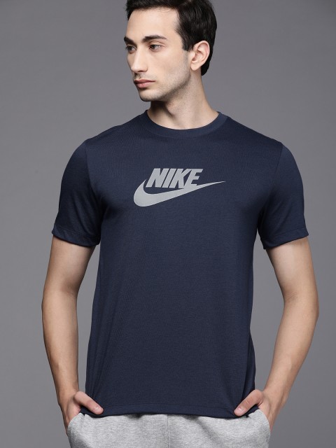 

Nike Men Navy Blue Brand Logo Printed T-shirt