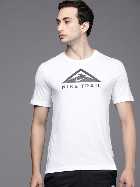 

Nike Men White Brand Logo Printed DF SS TRAIL Standard Fit T-shirt