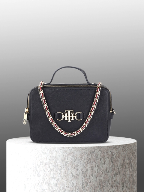 

Tommy Hilfiger Navy Blue Handheld Bag