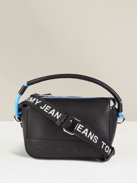 

Tommy Hilfiger Black Structured Sling Bag
