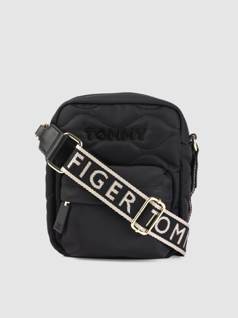 

Tommy Hilfiger Women Black Quilted Waist Pouch
