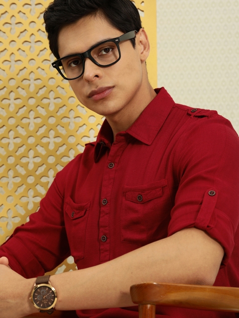 

House of Pataudi Men Maroon Solid Kurta