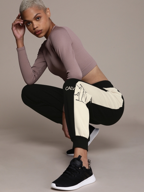 

Calvin Klein Jeans Women Black & White Straight Fit Monogram Blocking Pure Cotton Joggers