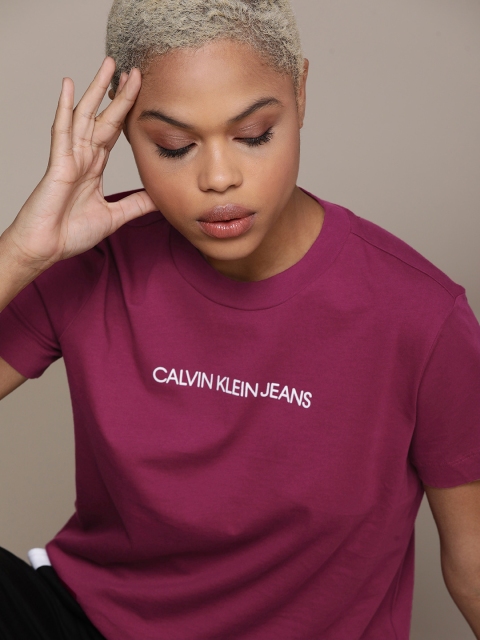 

Calvin Klein Jeans Women Purple Printed Pure Cotton Boxy T-shirt