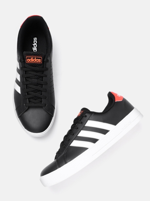 

ADIDAS Men Black Solid Street Icon Running Shoes