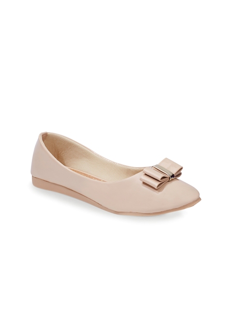 

Shoetopia Women Cream-Coloured Solid Flats