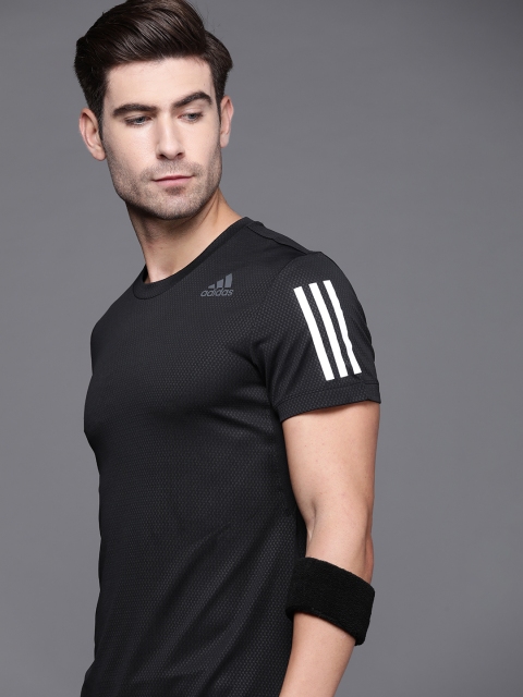 

ADIDAS Men Black Solid Heat.RDY Warrior T-Shirt