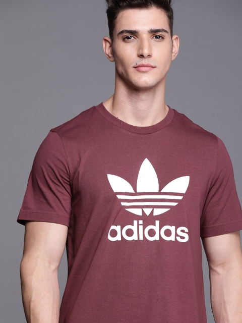 

ADIDAS Originals Men Burgundy & White TREFOIL Regular Fit Brand Logo Print Sustainable T-shirt