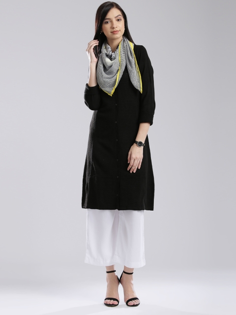 

W White & Navy Striped Printed Scarf