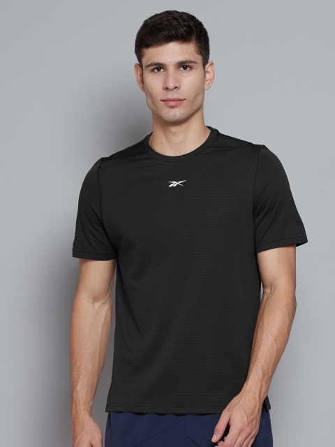 

Reebok Men Black TS Carat Tech Sweatshift MOVE Slim Fit Training T-shirt