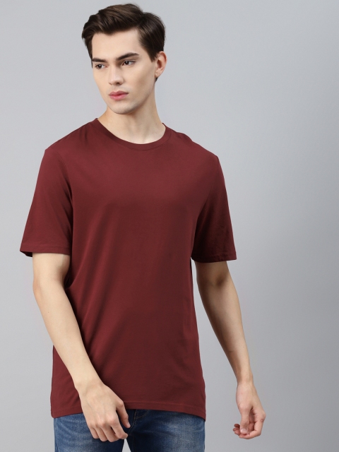 

Marks Spencer Men Maroon Pure Cotton T-shirt