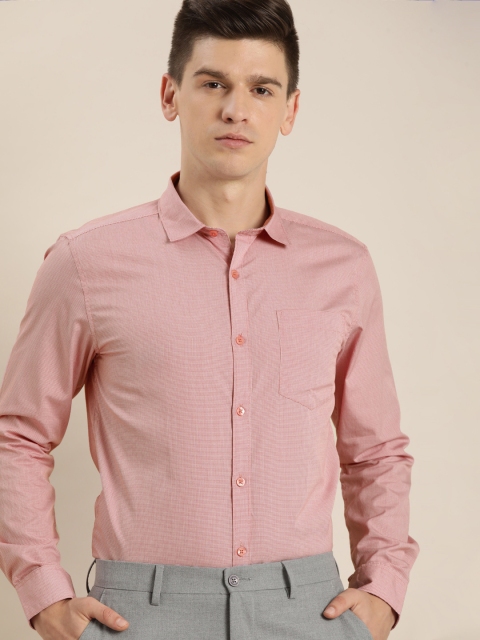 

INVICTUS Men Red Slim Fit Self Design Shirt