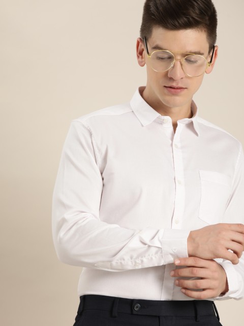 

INVICTUS Men White Slim Fit Opaque Smart Casual Shirt