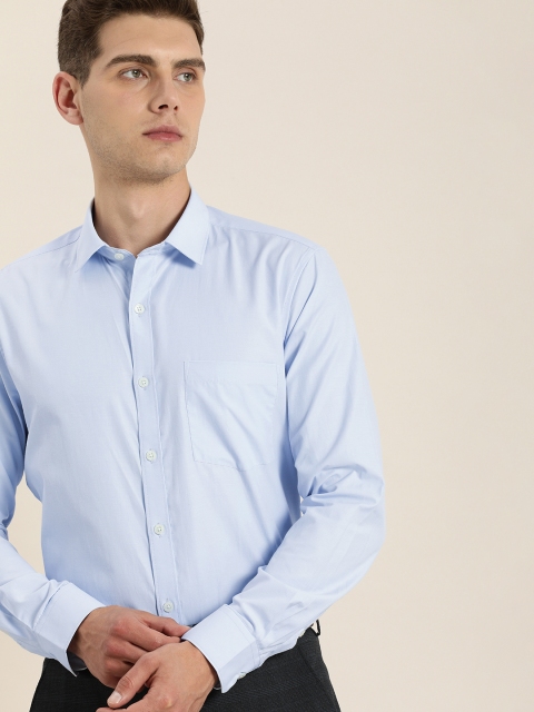 

INVICTUS Men Blue Solid Casual Shirt