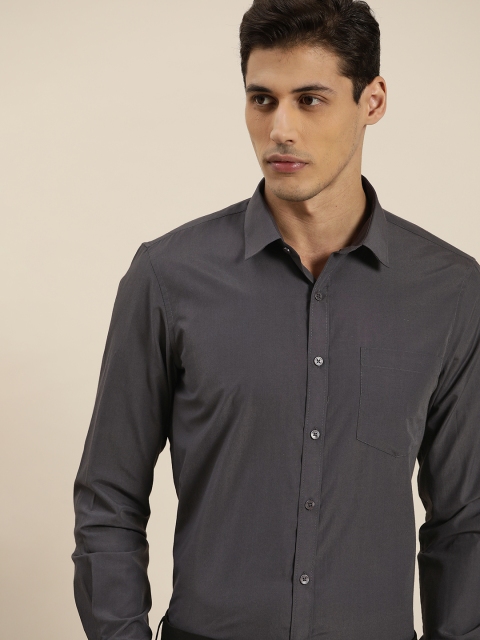 

INVICTUS Men Charcoal Grey Solid Formal Shirt