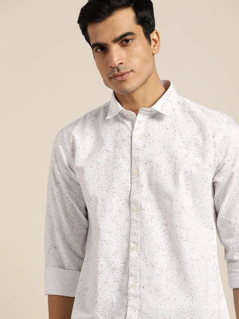 

INVICTUS Men White & Blue Cotton Opaque Printed Slim Fit Casual Shirt