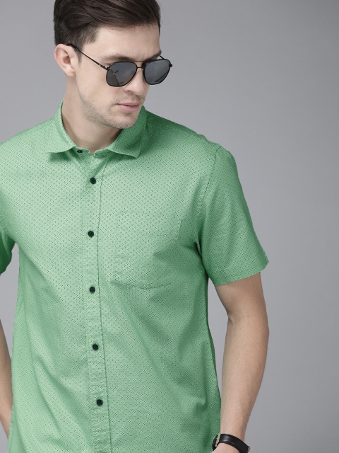 

Blackberrys Men Green Slim Fit Printed Casual Shirt