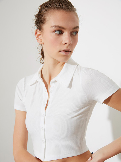 

Trendyol White Shirt Style Crop Top