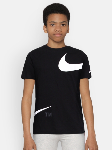 

Nike Boys Black Brand Logo Printed Pure Cotton Regular Fit Pure Cotton T-shirt