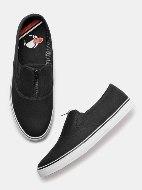 

Kook N Keech Men Black Solid Slip-On Sneakers
