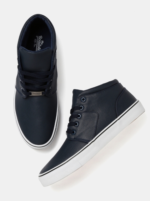 

Roadster Men Navy Solid Regular Sneakers, Navy blue
