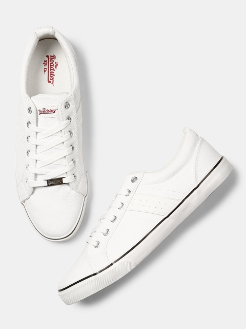 

Roadster Men White Solid Sneakers