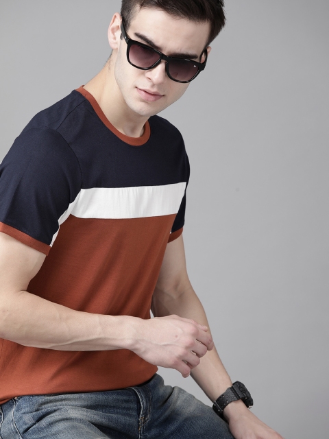 

Roadster Men Navy Blue & Rust Orange Cotton Colourblocked T-shirt