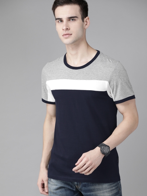 

Roadster Men Grey Melange & Navy Blue Cotton Colourblocked T-shirt