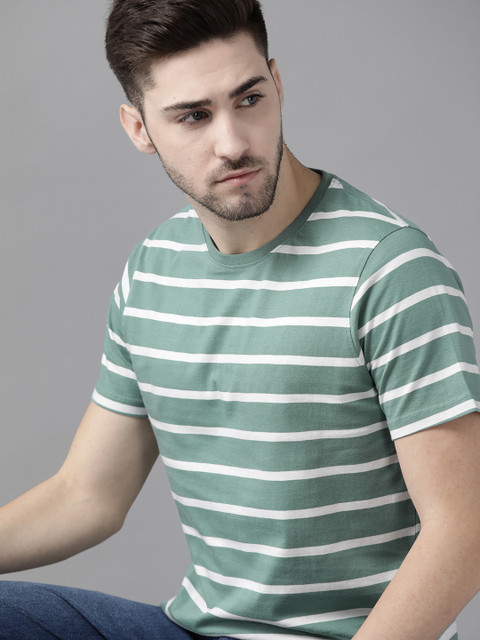 

Roadster Men Green White Pure Cotton Striped Pure Cotton T-shirt