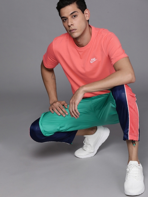 

Nike Men Peach-Coloured AS NSW Sportswear Club Pure Cotton T-shirt