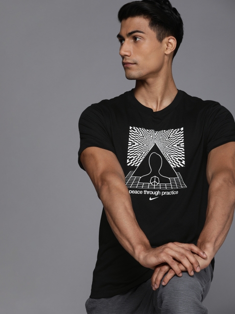 

Nike Men Black & White Printed Dri-FIT Yoga T-shirt