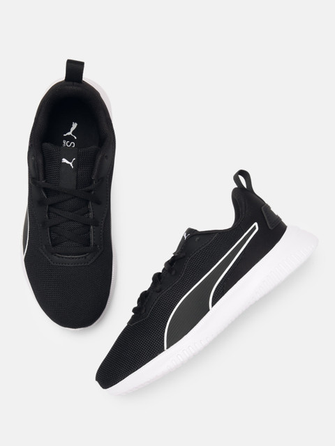 

Puma Boys Black Flyer Flex Running Shoes