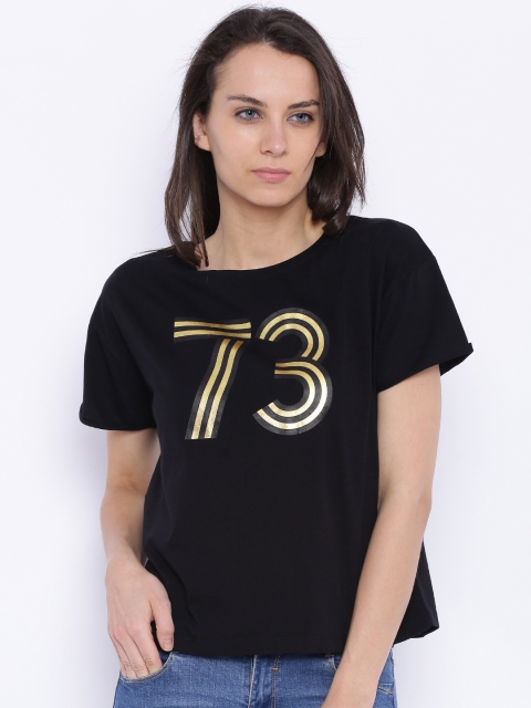 

Pepe Jeans Women Black Printed Round Neck T-shirt