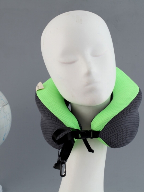 

YOYOSO Green & Charcoal Grey Colourblocked U-Pillow Sporty Look Travel Pillow