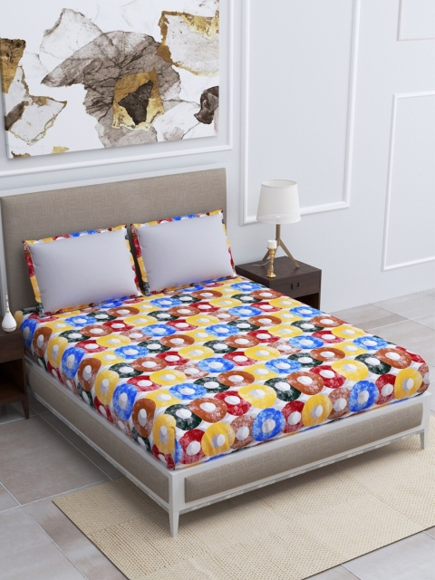 

BOMBAY DYEING White & Grey Geometric 144 TC Cotton King Bedsheet with 2 Pillow Covers