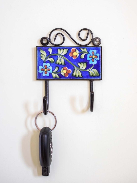

Neerja Turquoise-Blue & Green Handmade Pottery Wall Tile Hook