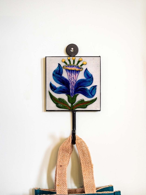

Neerja White & Blue Handmade Pottery Wall Tile Hook