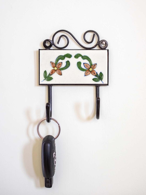 

Neerja White & Green Handmade Pottery Wall Tile Hook