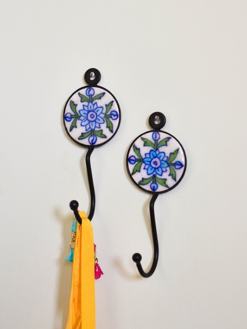 

Neerja Set Of 2 White & Blue Handmade Pottery Wall Round Flat Hooks