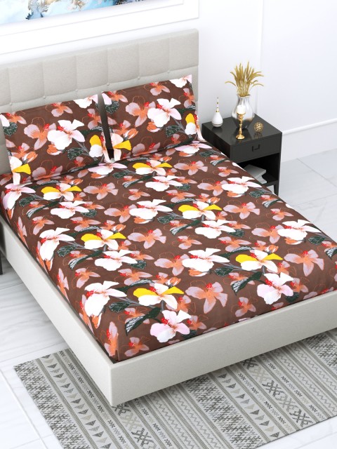 

DREAM WEAVERZ Brown & Red Floral 240 TC King Bedsheet with 2 Pillow Covers