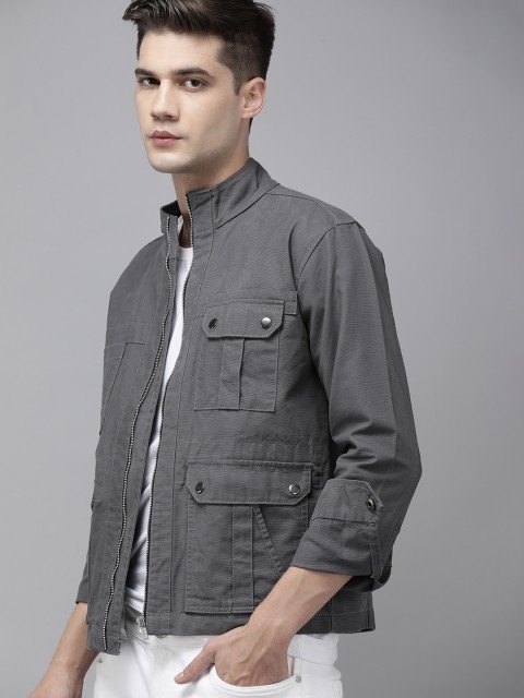 

VOXATI Men Grey Solid Tailored Jacket