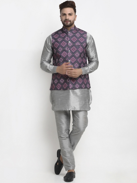 

Benstoke Men Grey Dupion Silk Kurta & Pyjamas with Nehru Jacket