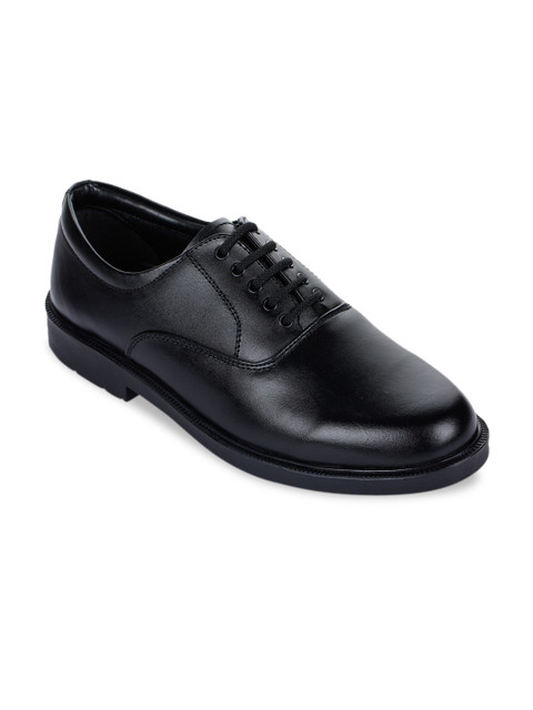 

Liberty Men Black Solid Formal Oxford Shoes