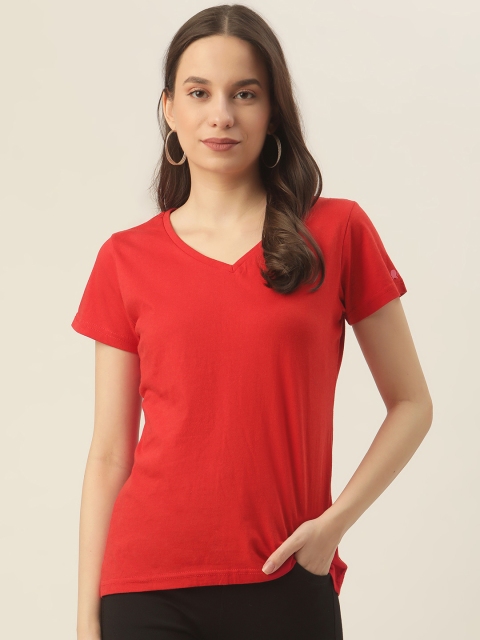 

PRINTOCTOPUS Women Red Solid V-Neck Pure Cotton T-shirt